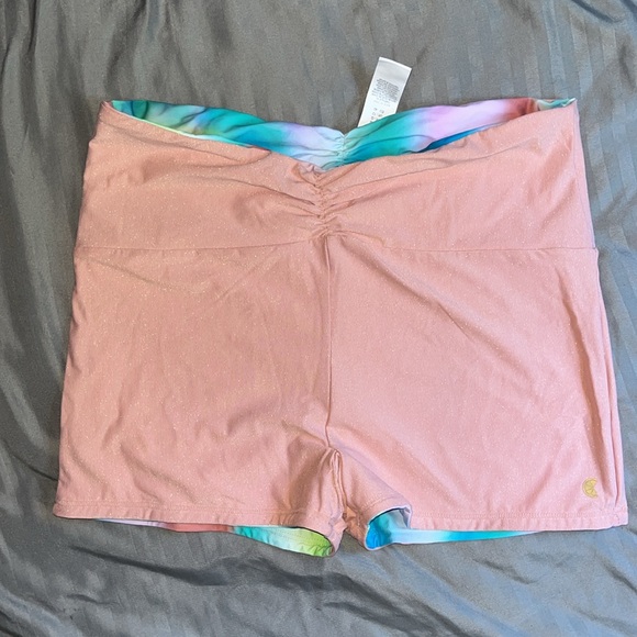 Citrus reversible tie dye swim/active shorts - Picture 3 of 14